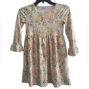 Girl's White Floral Pumpkin Dress - Size 7/8 Years